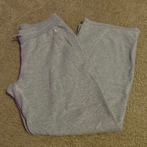 Women’s gray Nike sweatpants
